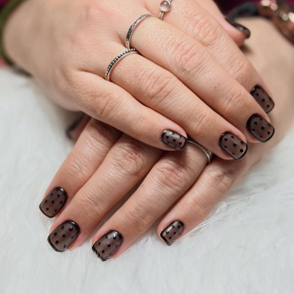 Manicura semipermanente — Estética Miriam y Ungles Laura